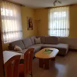 Karlguth * نويشتات في ساكسونيا